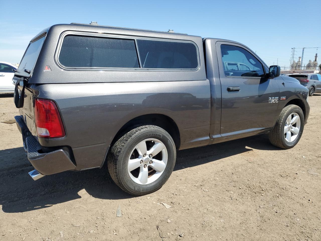 2014 RAM 1500 ST - Image 3