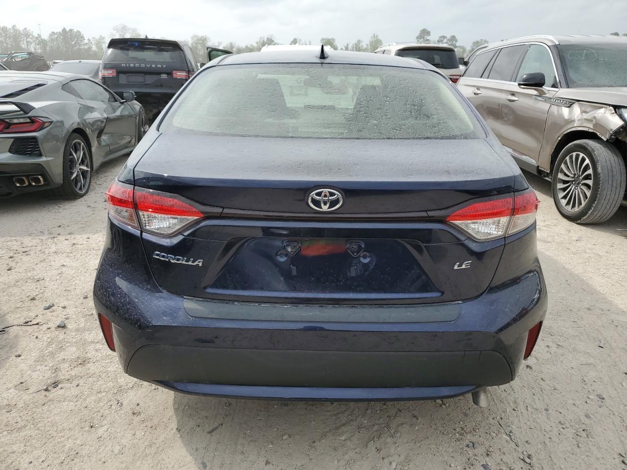 2021 TOYOTA COROLLA LE - Фото 6