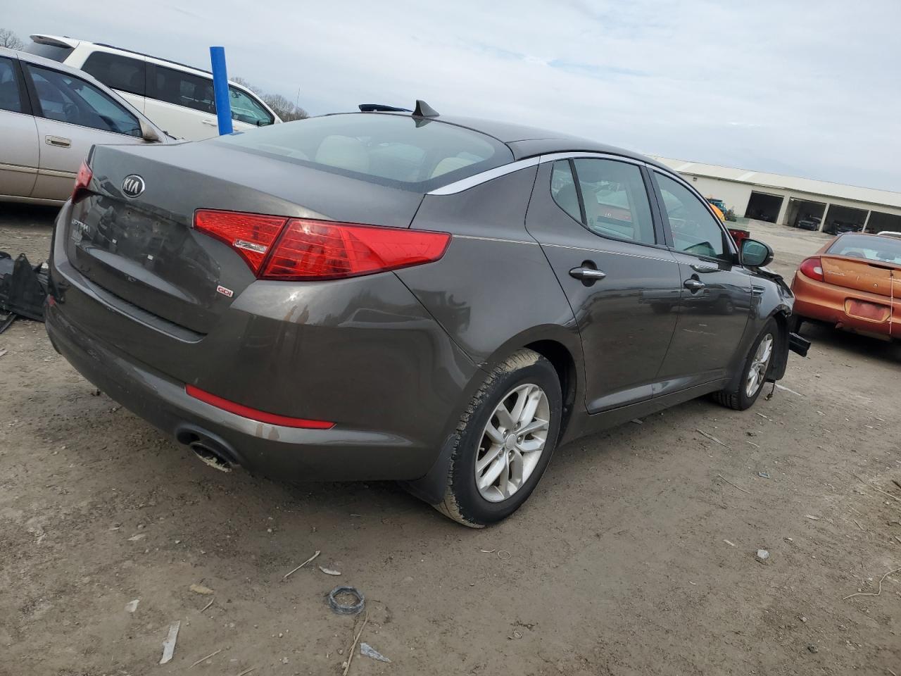 2013 KIA OPTIMA LX - Фото 3