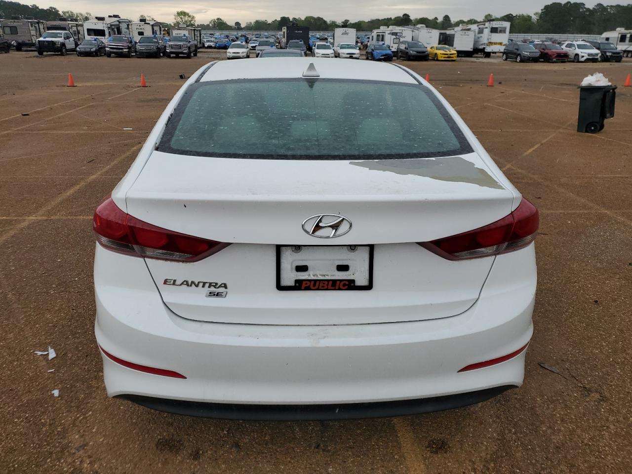 2017 HYUNDAI ELANTRA SE - Image 6