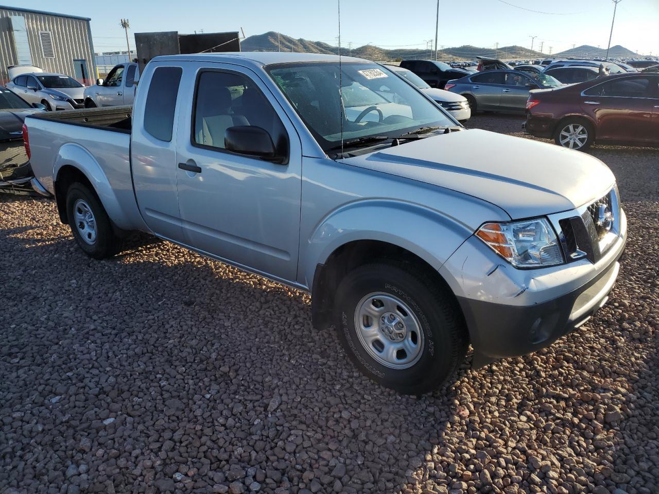 2019 NISSAN FRONTIER S - Image 4