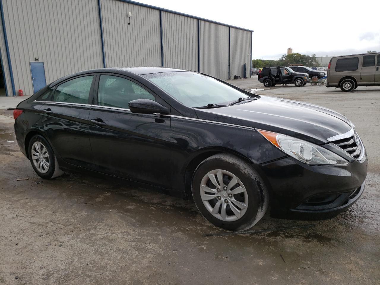2011 HYUNDAI SONATA GLS - Фото 4