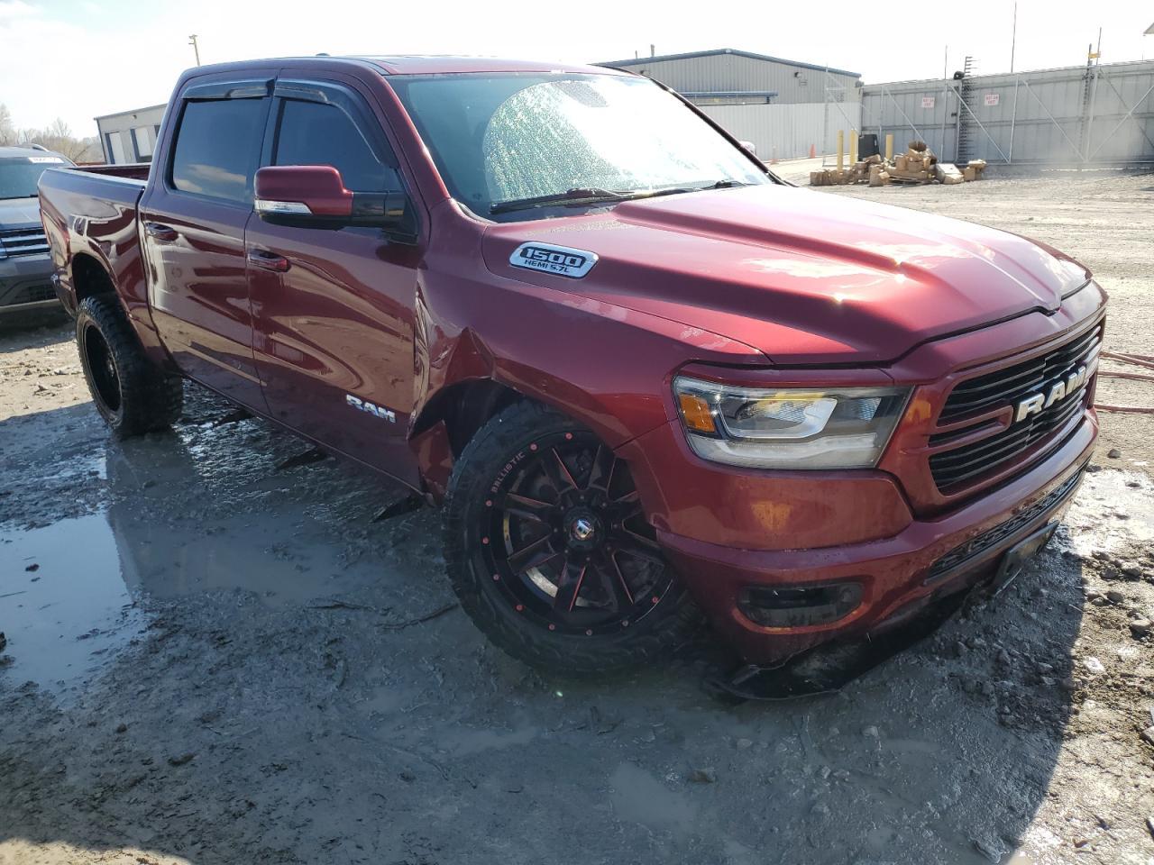 2019 RAM 1500 BIG H - Фото 4