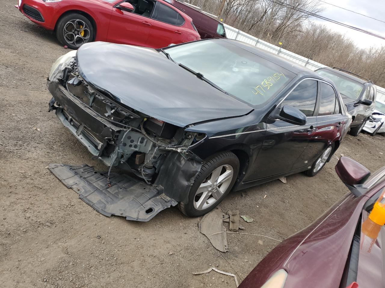 2014 TOYOTA CAMRY L