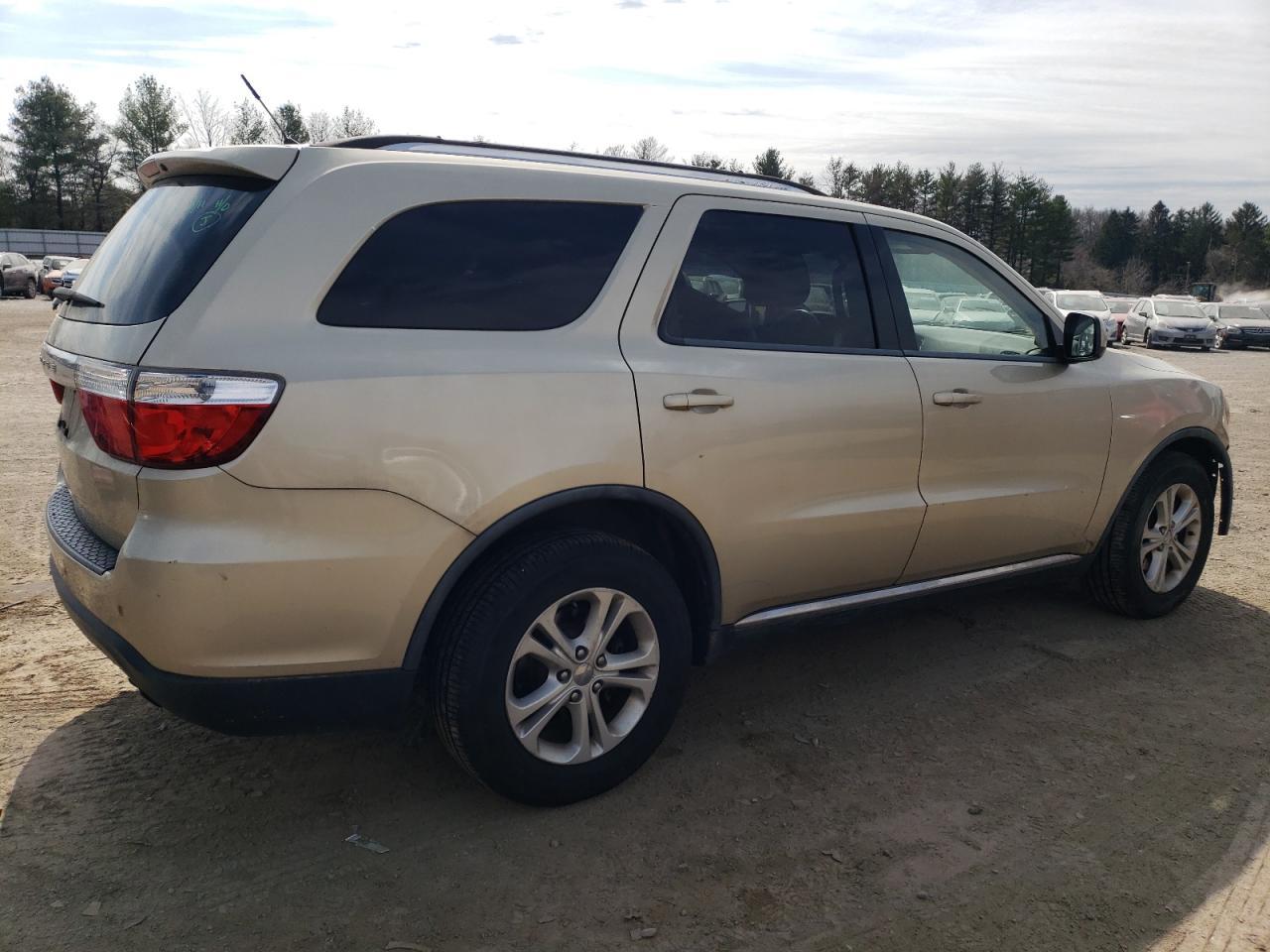 2011 DODGE DURANGO EX - Image 3