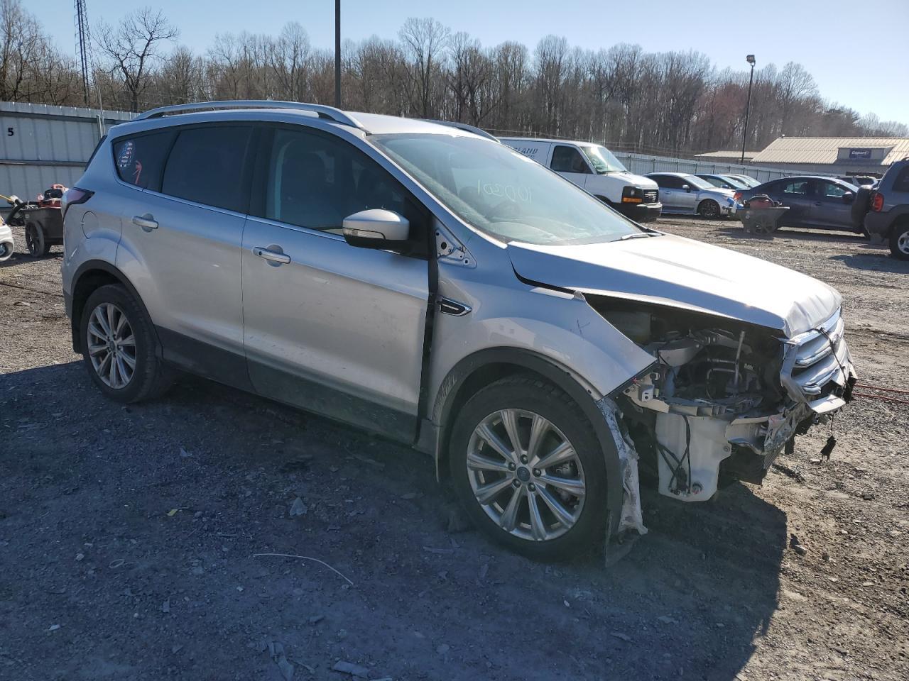 2017 FORD ESCAPE TIT - Image 4
