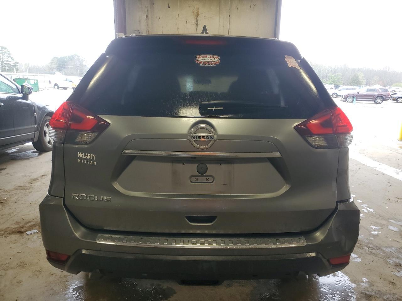 2017 NISSAN ROGUE S - Фото 6