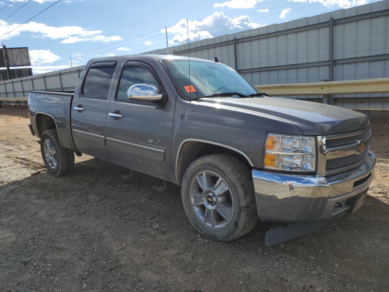 2013 CHEVROLET SILVERADO - Фото 4