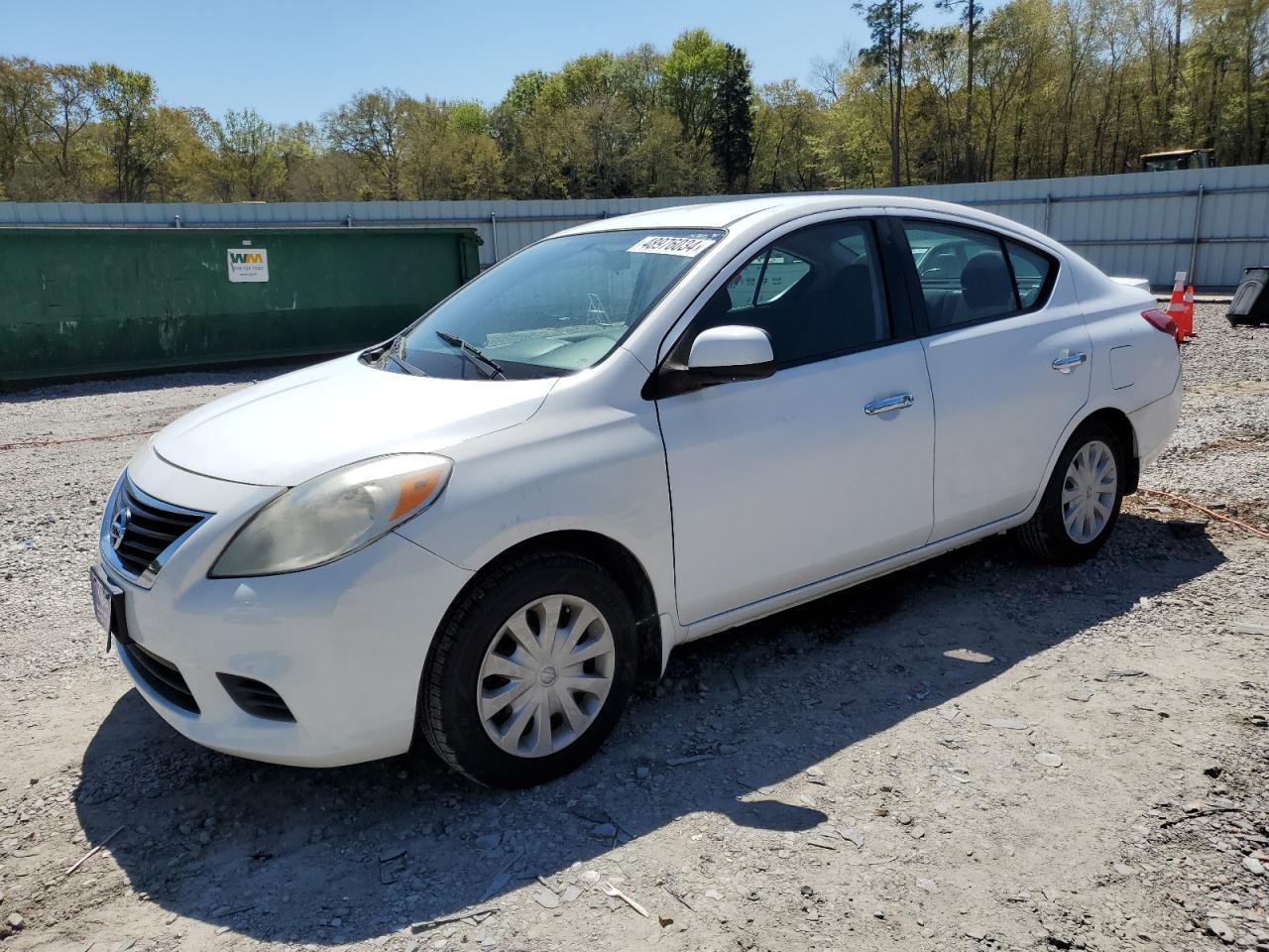 2014 NISSAN VERSA S