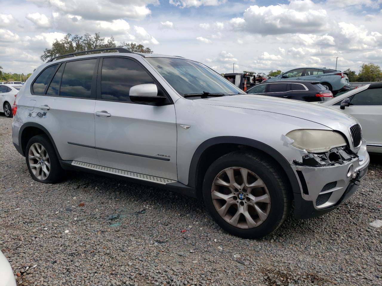 2012 BMW X5 XDRIVE3 - Image 4