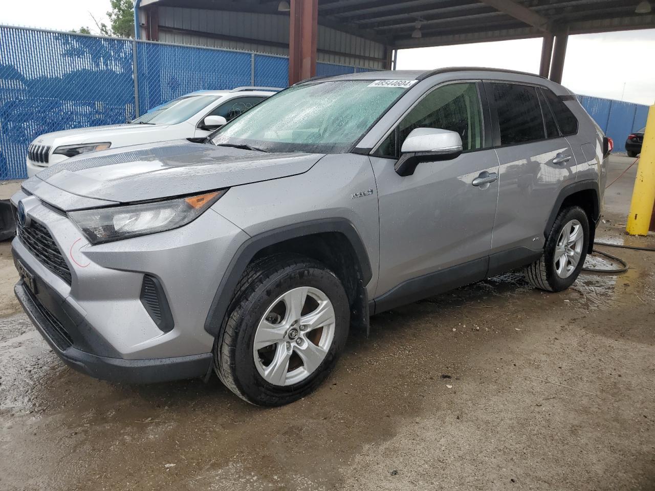 2019 TOYOTA RAV4 LE car image