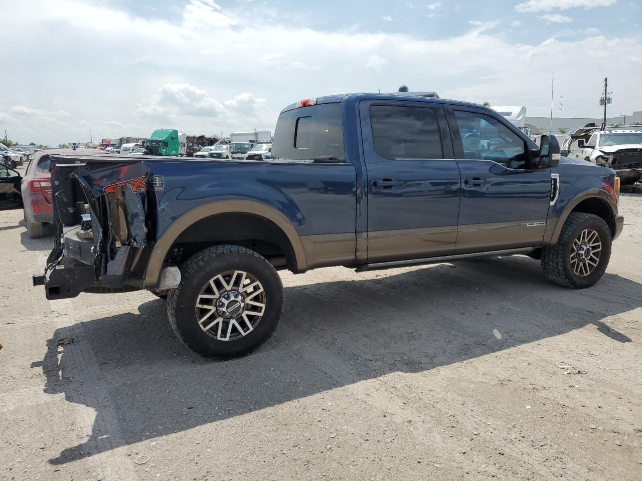 2017 FORD F250 SUPER - Image 3