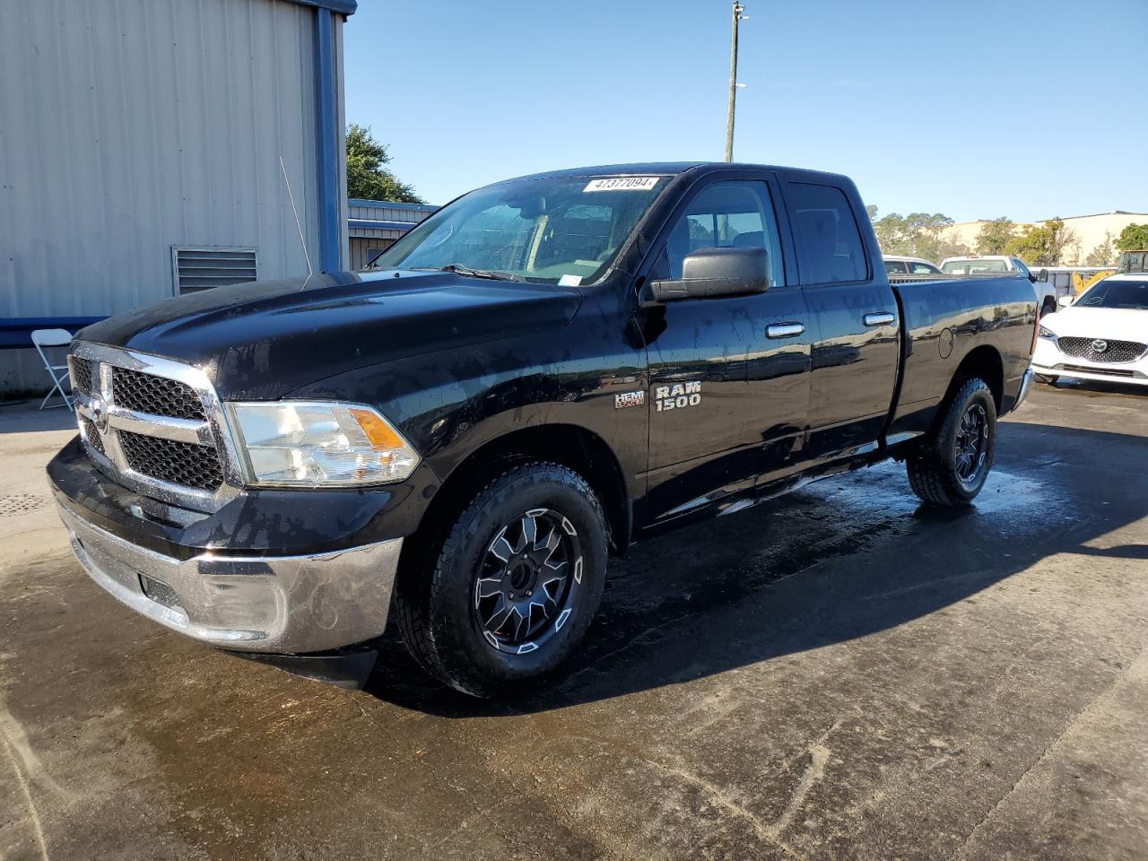 2014 RAM 1500 SLT