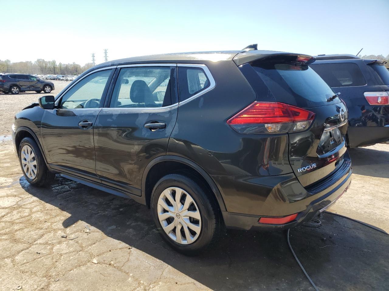 2017 NISSAN ROGUE S - Фото 2