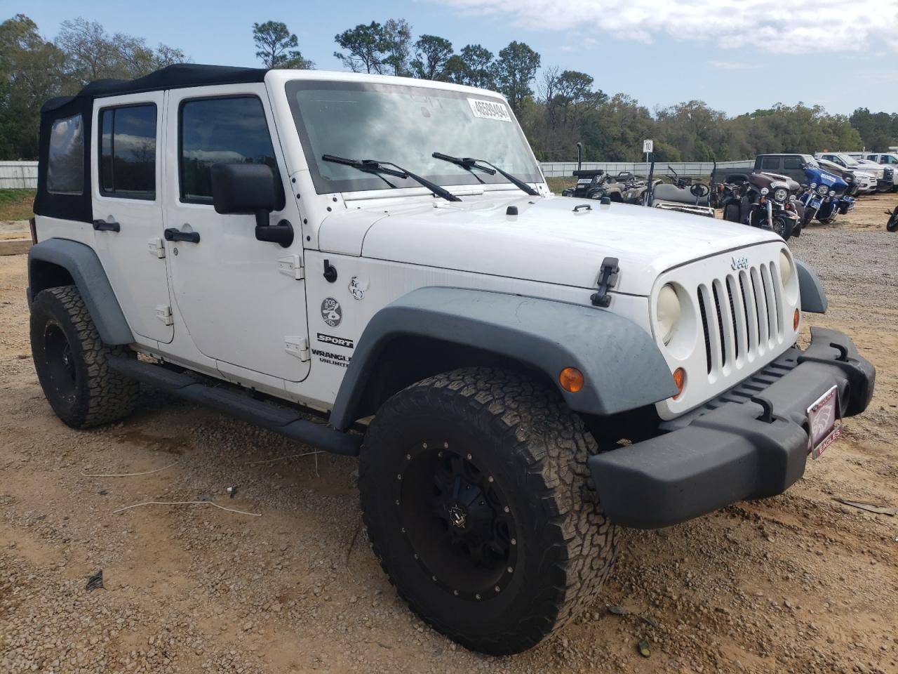 2012 JEEP WRANGLER U - Image 4