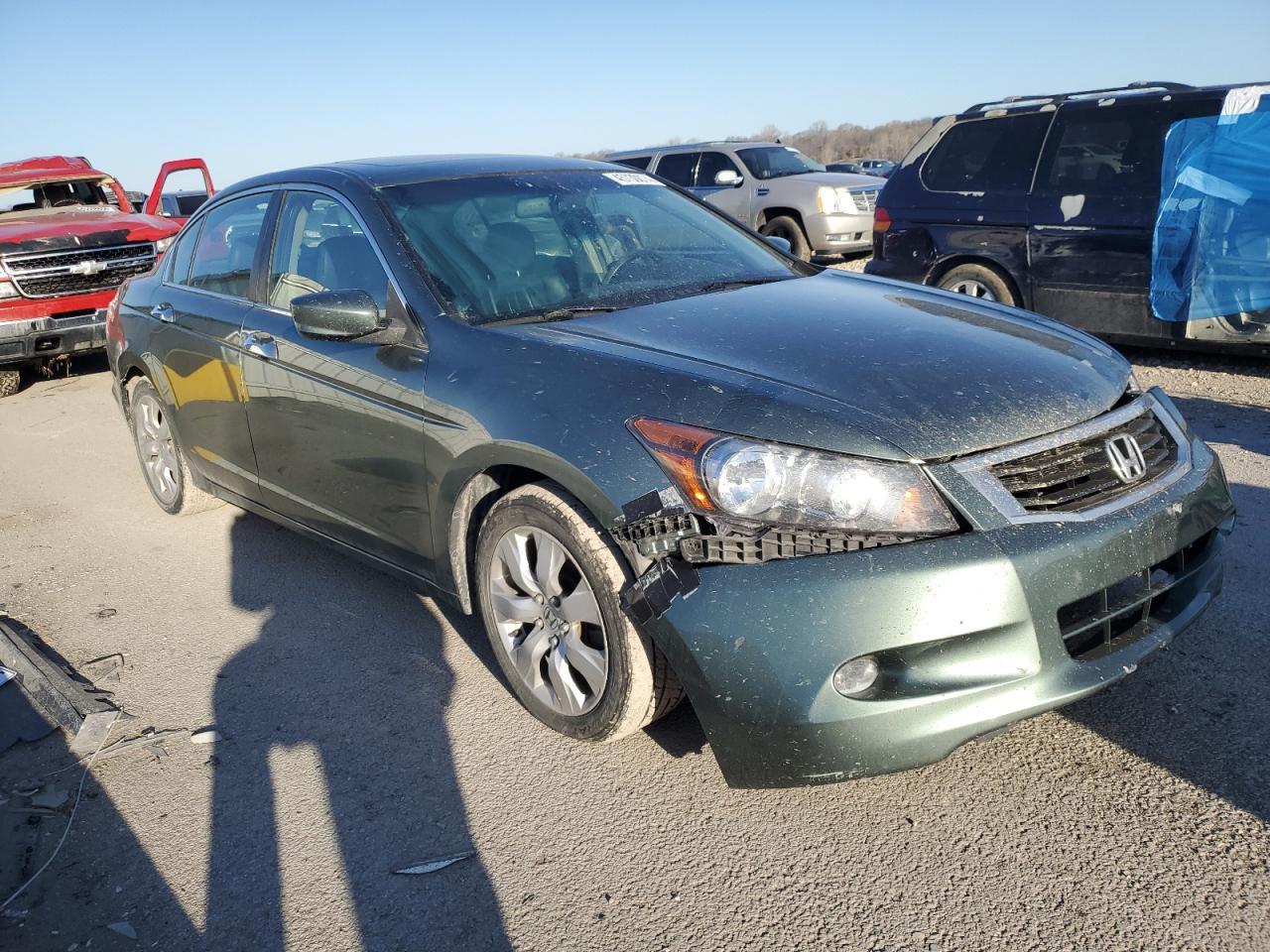 2010 HONDA ACCORD EXL - Image 4