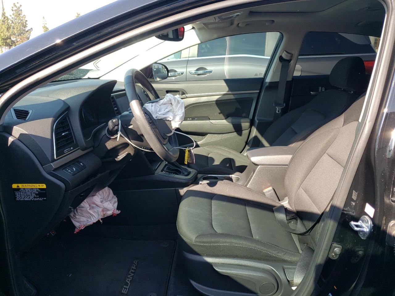 2018 HYUNDAI ELANTRA SE - Фото 7