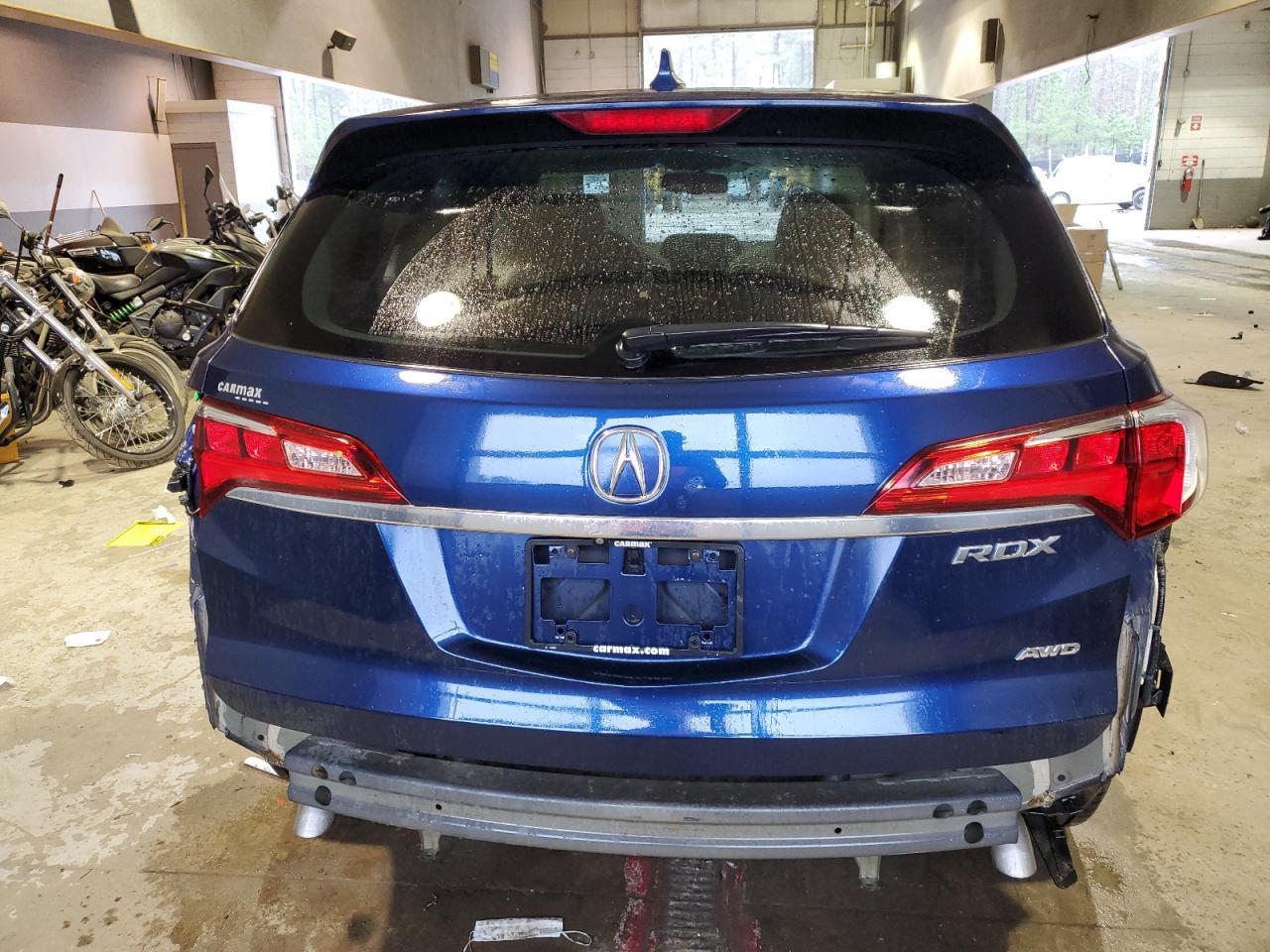 2017 ACURA RDX TECHNO - Image 6