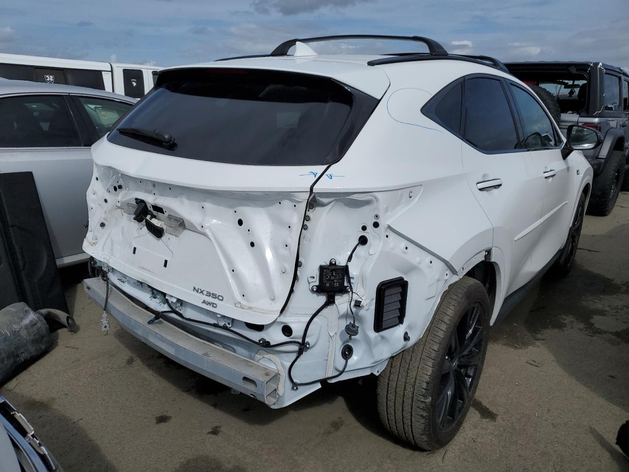 2024 LEXUS NX 350 LUX - Image 3