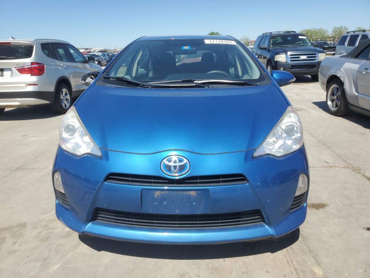 2013 TOYOTA PRIUS C - Image 5