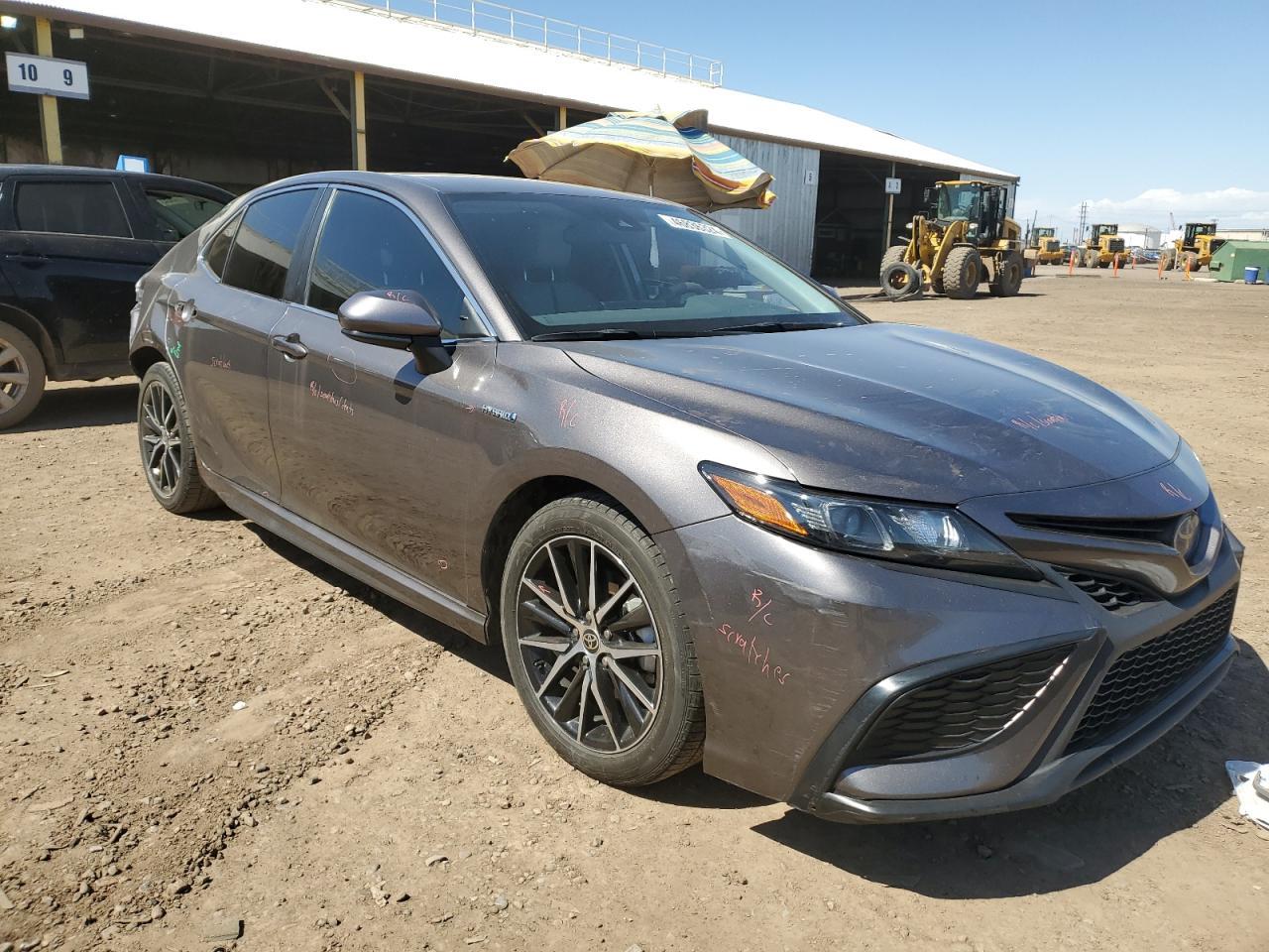 2021 TOYOTA CAMRY SE - Image 4