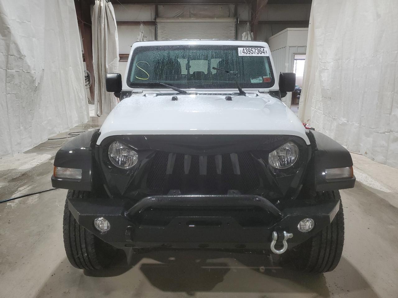 2021 JEEP GLADIATOR - Фото 5