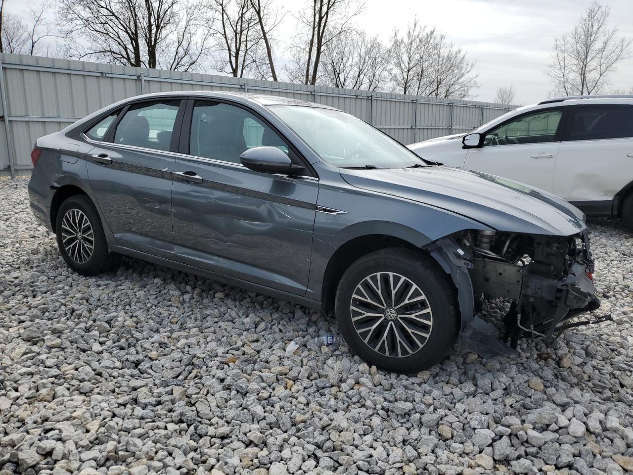 2019 VOLKSWAGEN JETTA SEL - Фото 4