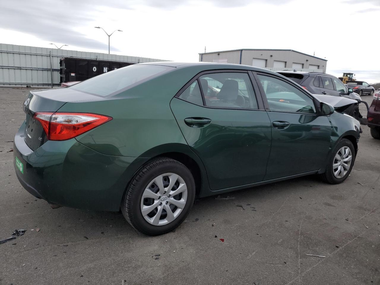 2015 TOYOTA COROLLA L - Фото 3