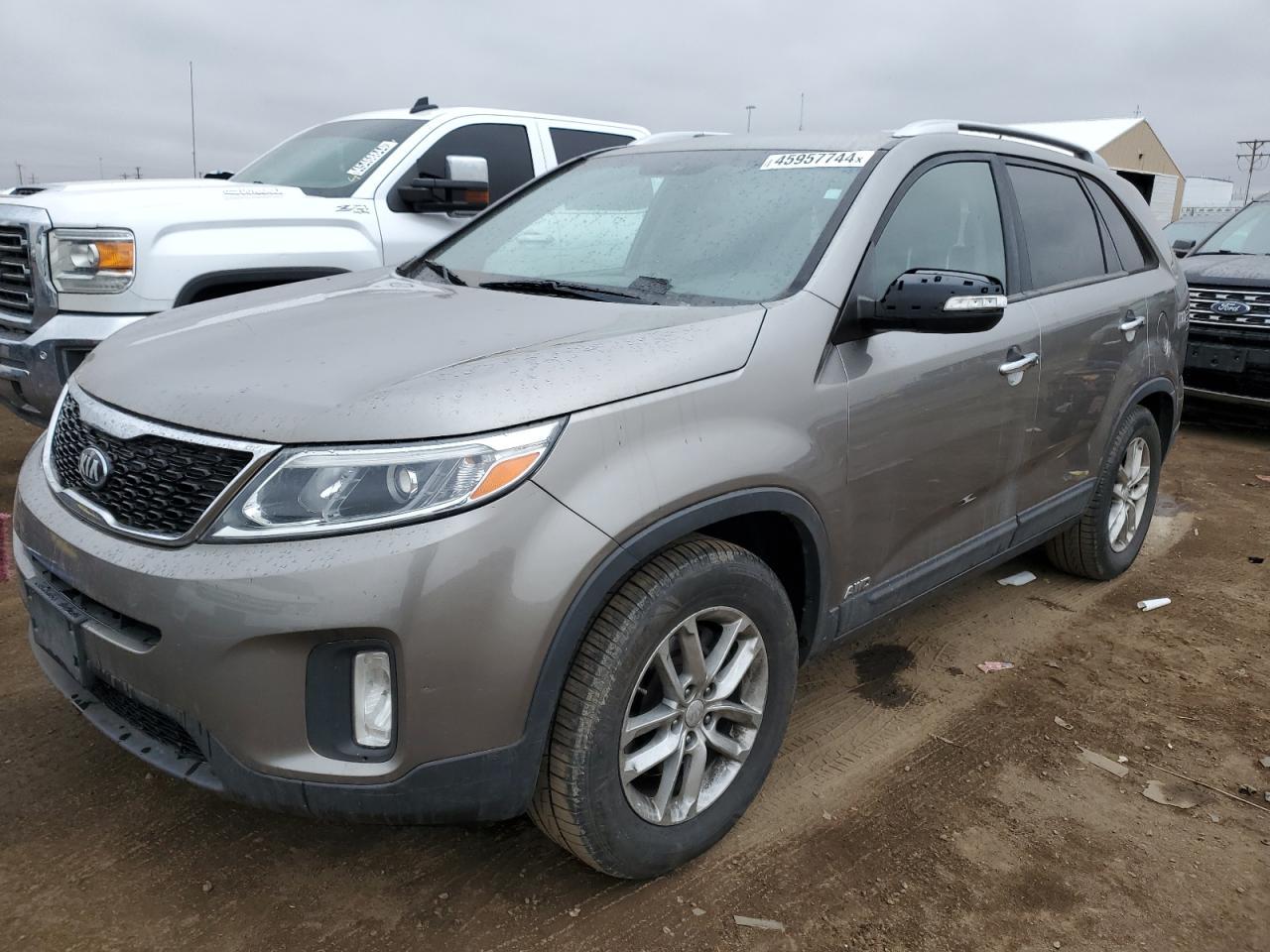 2014 KIA SORENTO LX