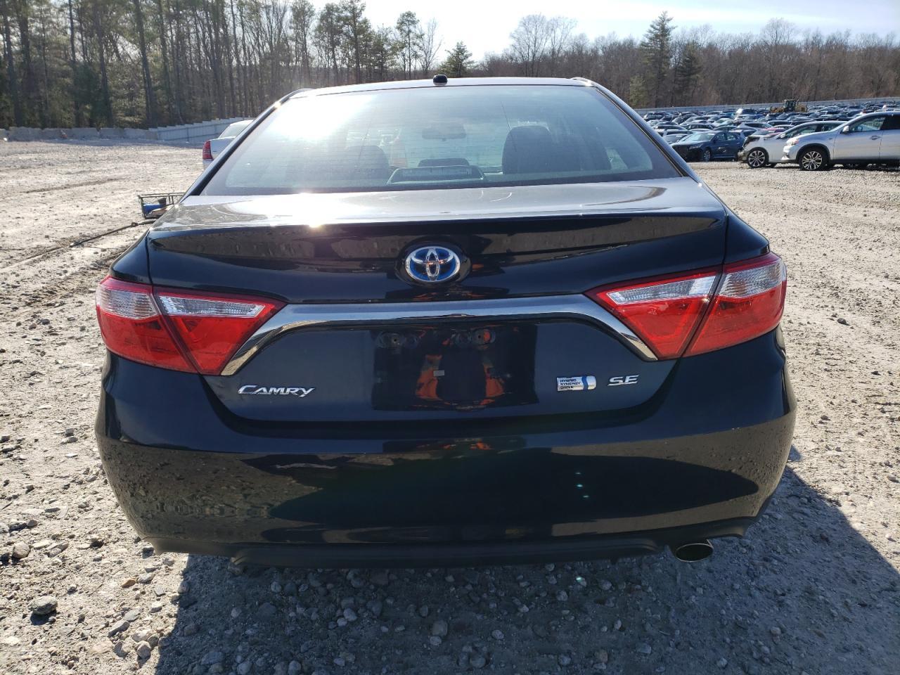 2017 TOYOTA CAMRY HYBR - Image 6