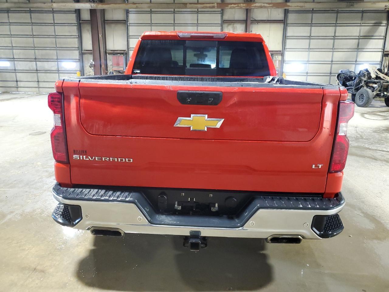 2021 CHEVROLET SILVERADO - Фото 6