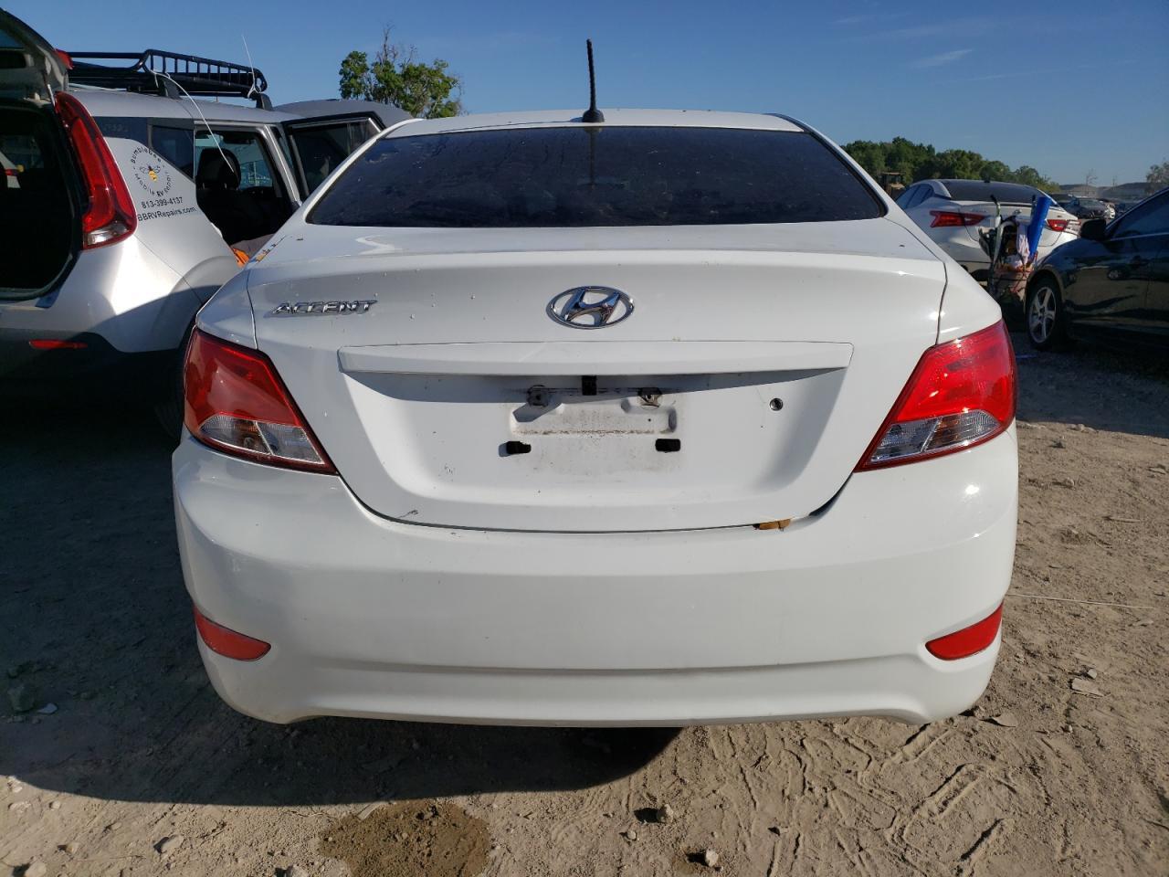 2017 HYUNDAI ACCENT SE - Image 6