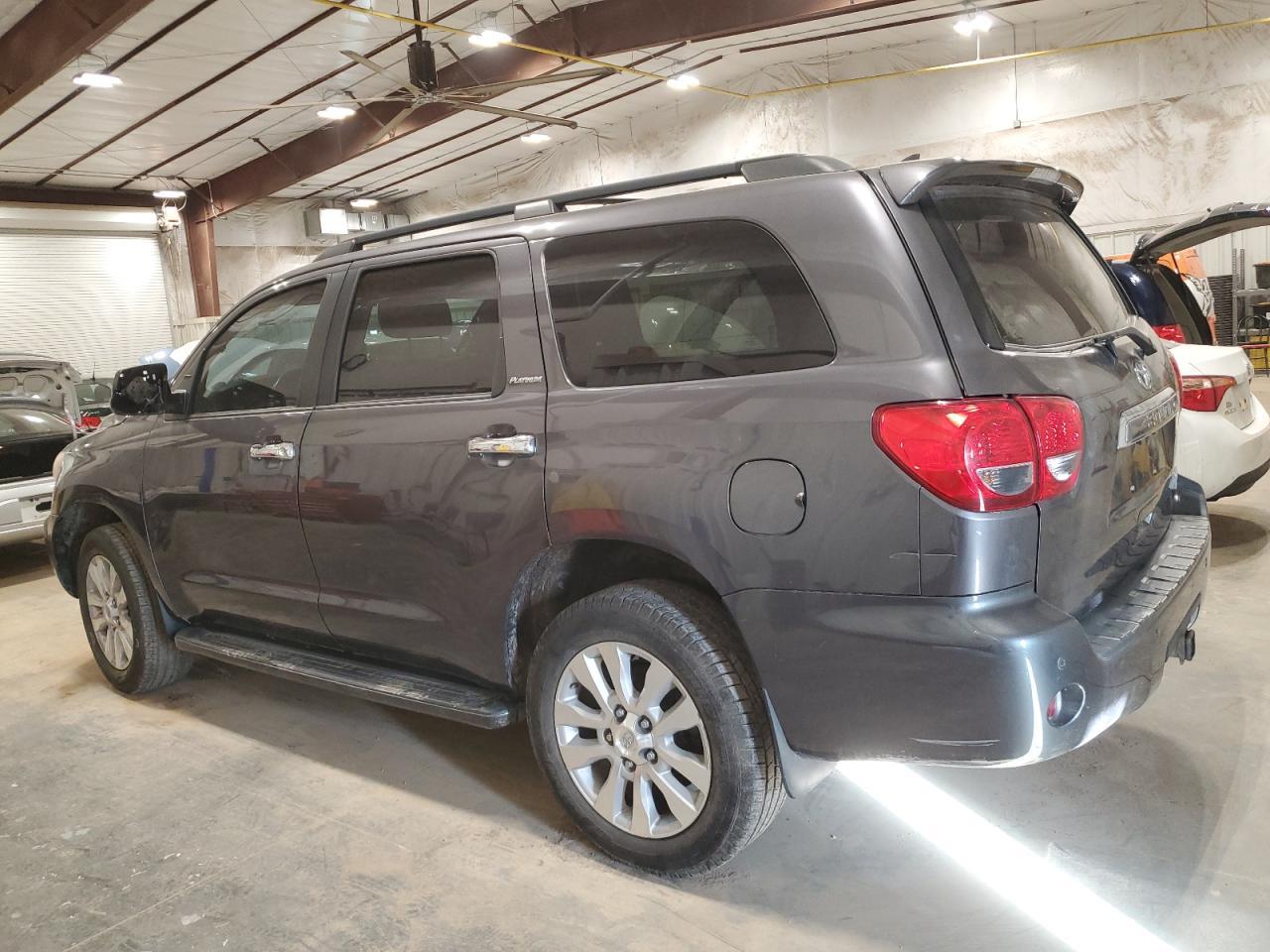2014 TOYOTA SEQUOIA PL - Фото 2