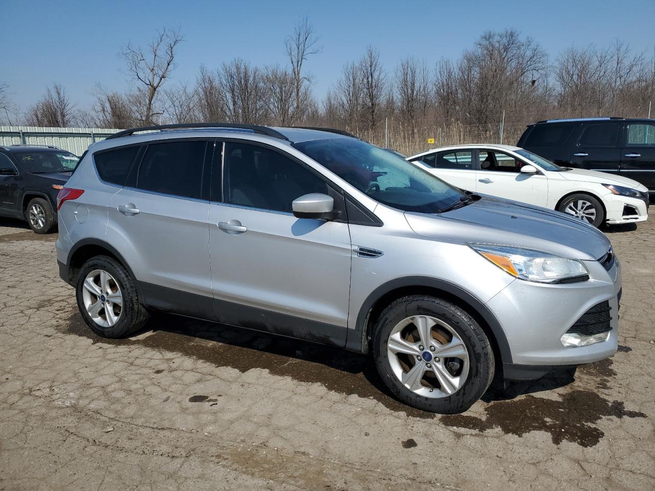 2014 FORD ESCAPE SE - Image 4