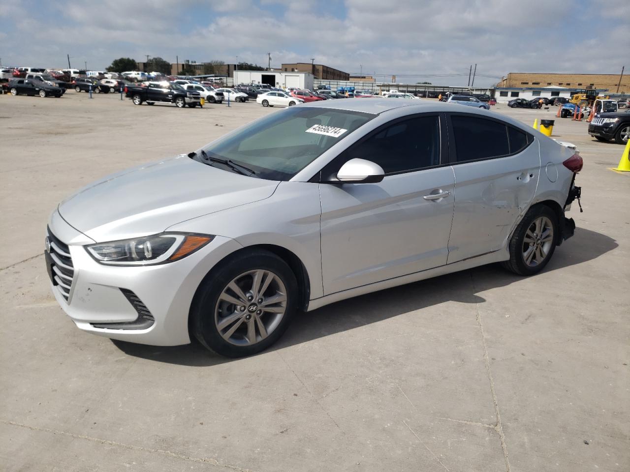 2018 HYUNDAI ELANTRA SE