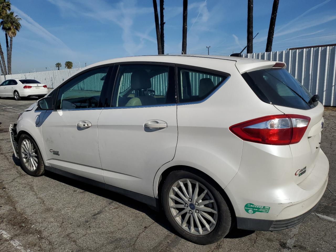 2016 FORD C-MAX PREM - Фото 2