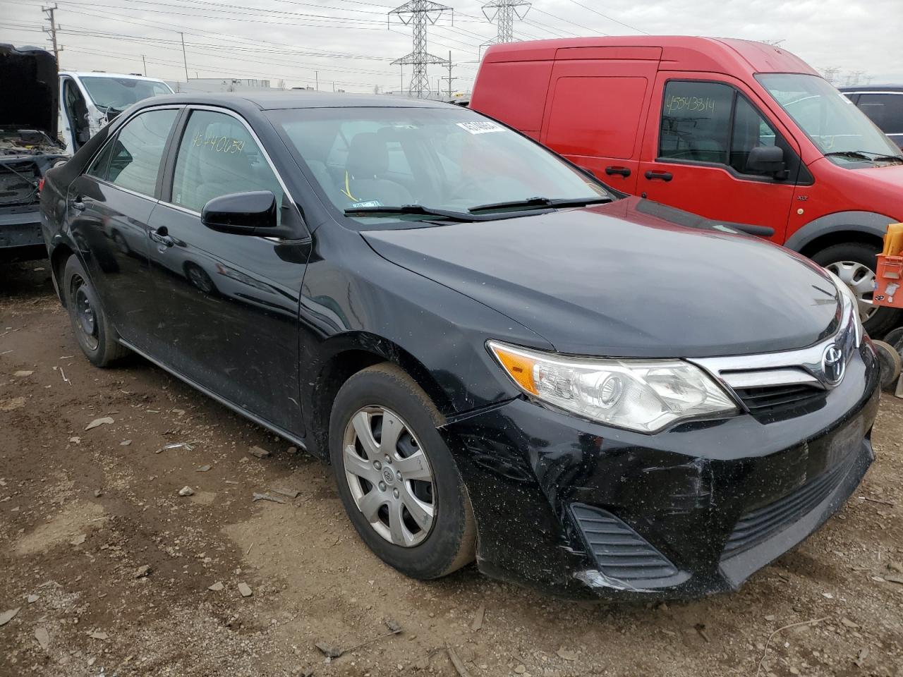 2014 TOYOTA CAMRY L - Image 4