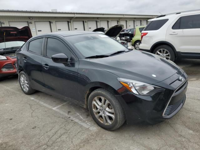 2017 Toyota Yaris Ia - Фото 4
