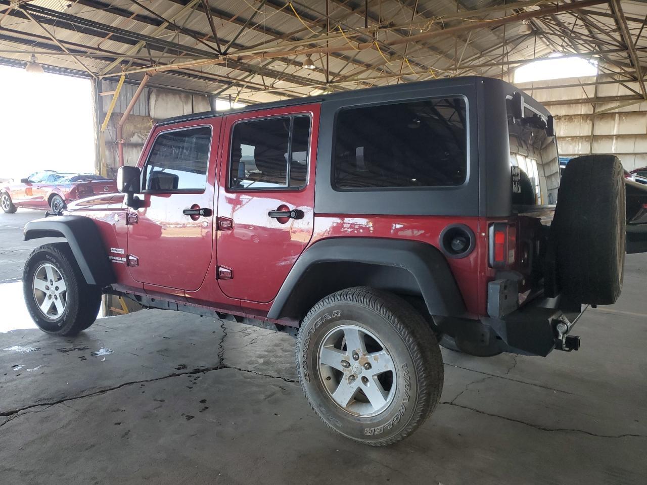 2012 JEEP WRANGLER U - Image 2