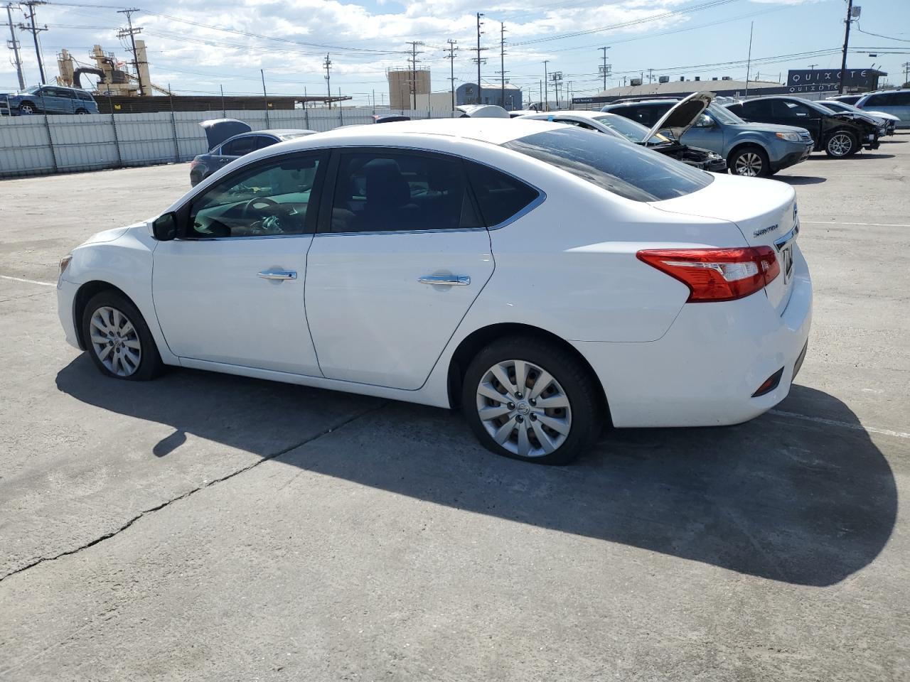 2017 NISSAN SENTRA S - Фото 2