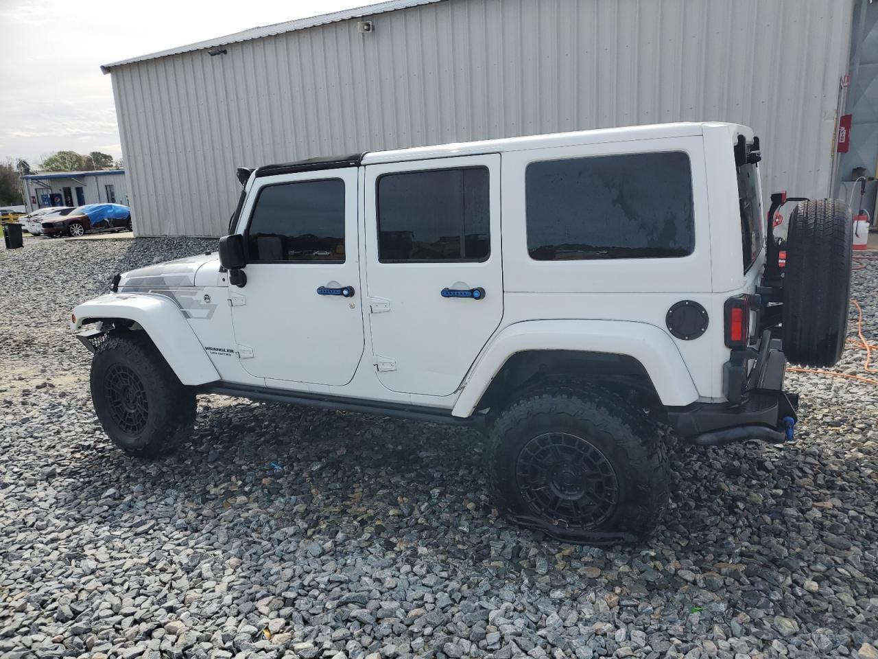 2017 JEEP WRANGLER U - Image 2