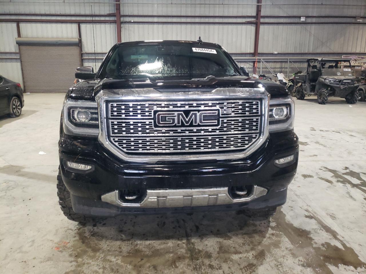 2018 GMC SIERRA K15 - Фото 5