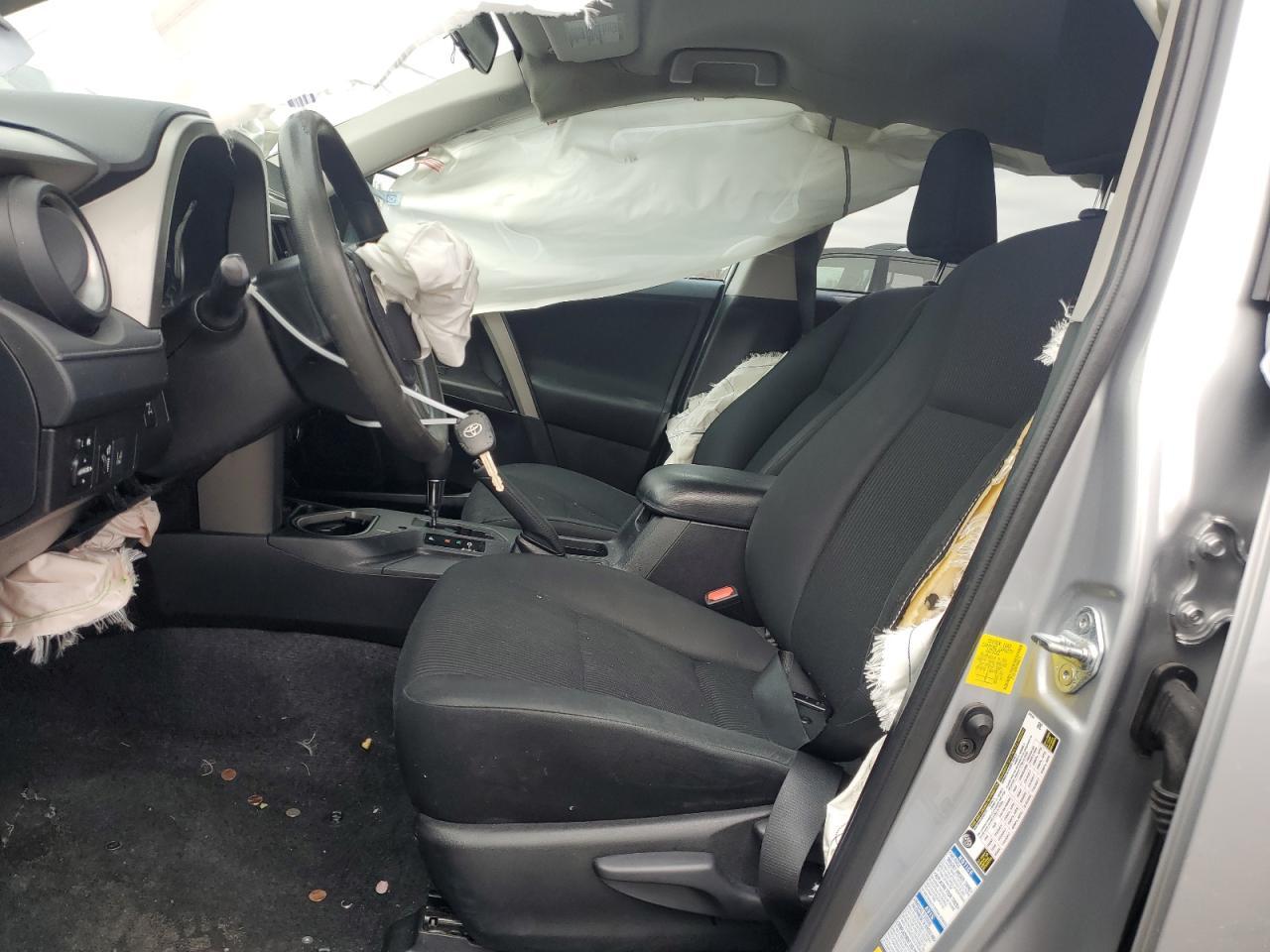 2017 TOYOTA RAV4 LE - Image 7