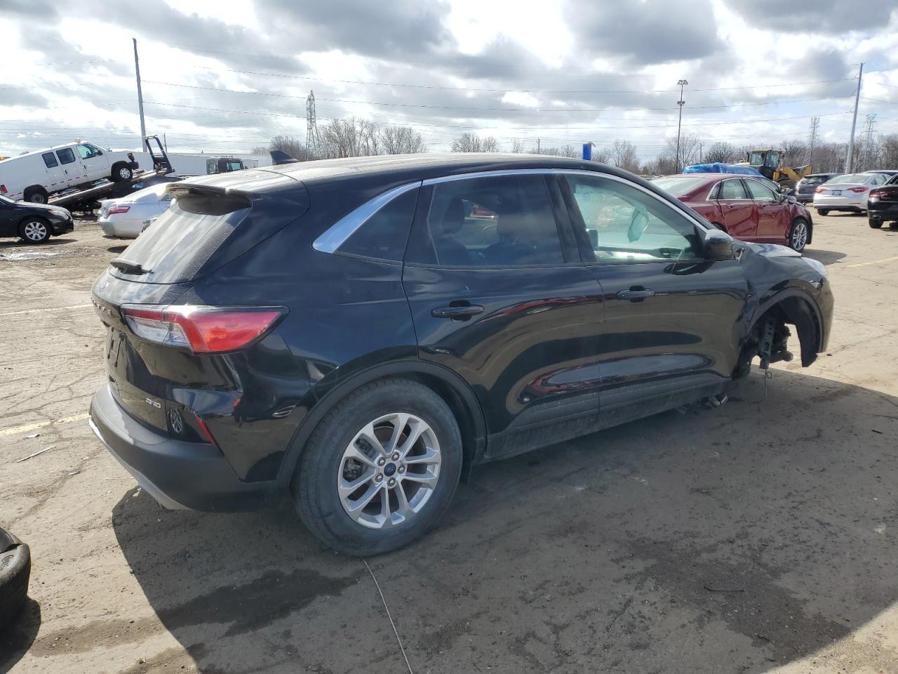 2020 FORD ESCAPE SE - Image 3