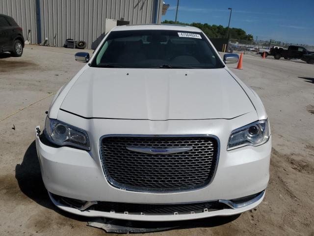 2015 Chrysler 300C - Image 5