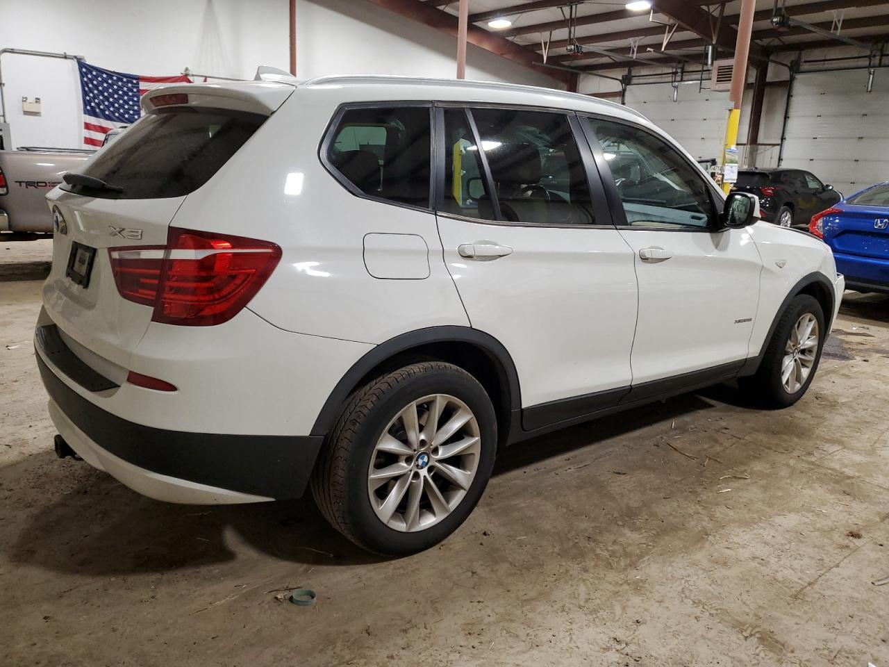 2014 BMW X3 XDRIVE2 - Фото 3