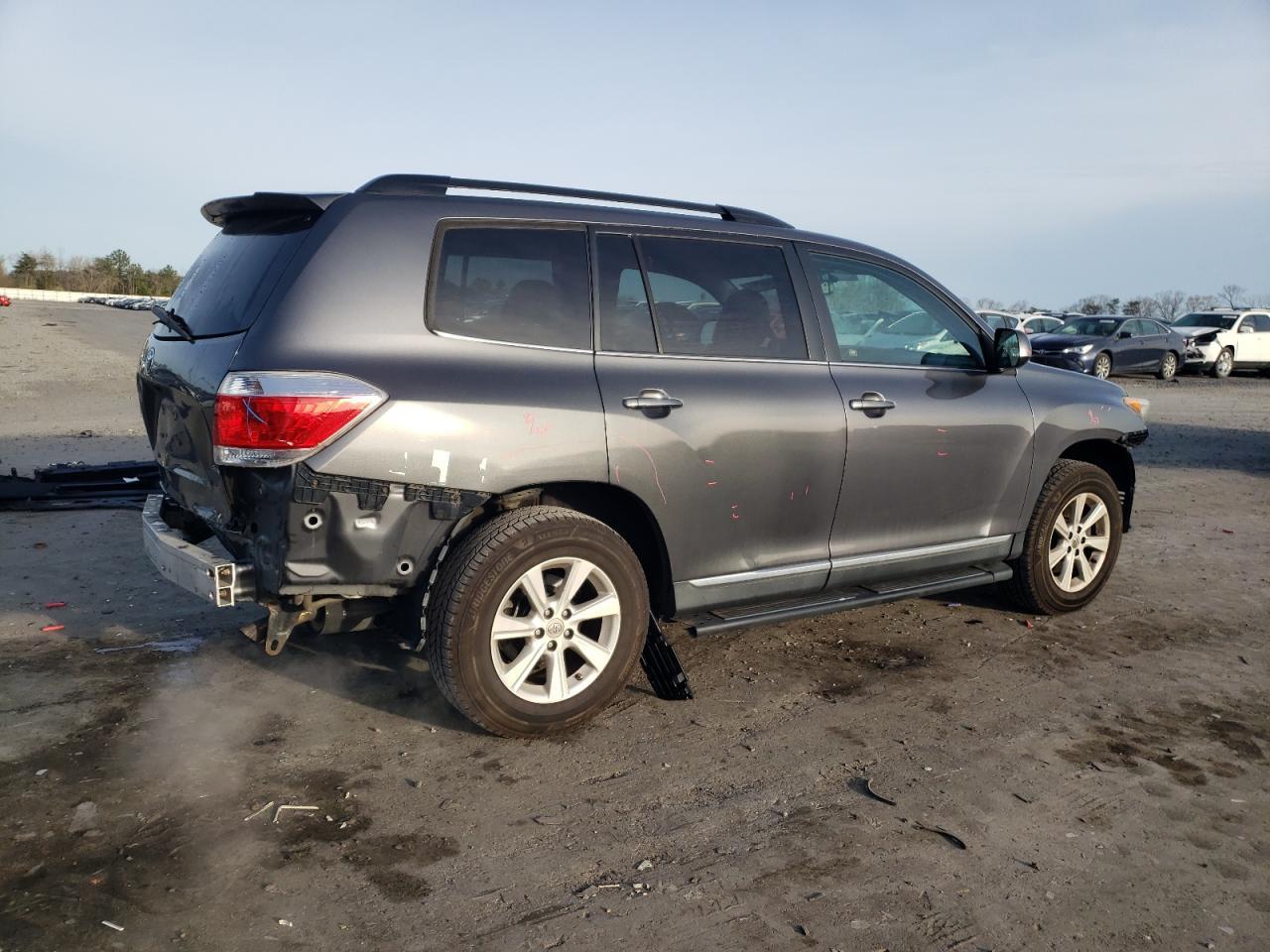 2012 TOYOTA HIGHLANDER - Image 3