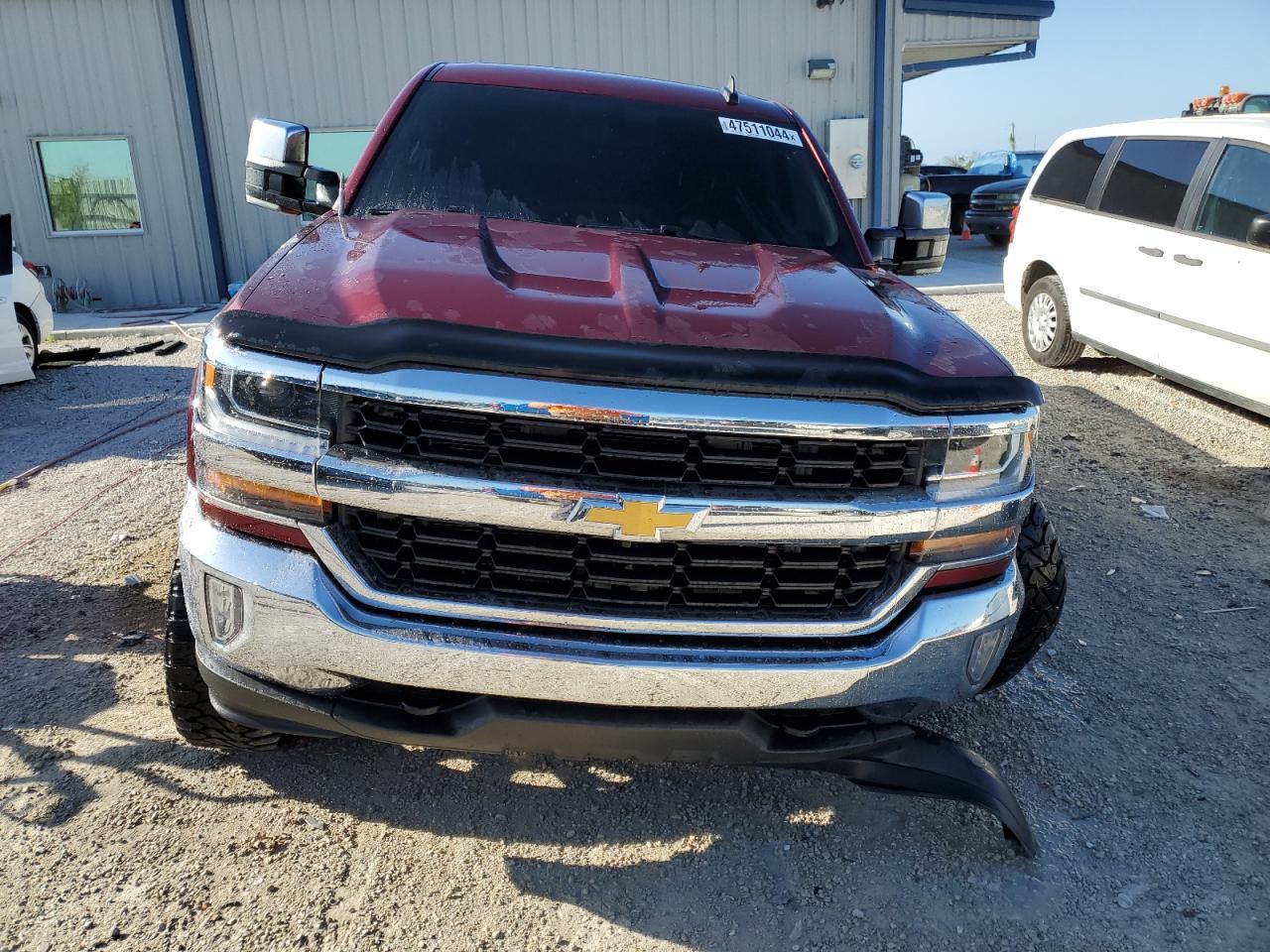 2017 CHEVROLET SILVERADO - Image 5