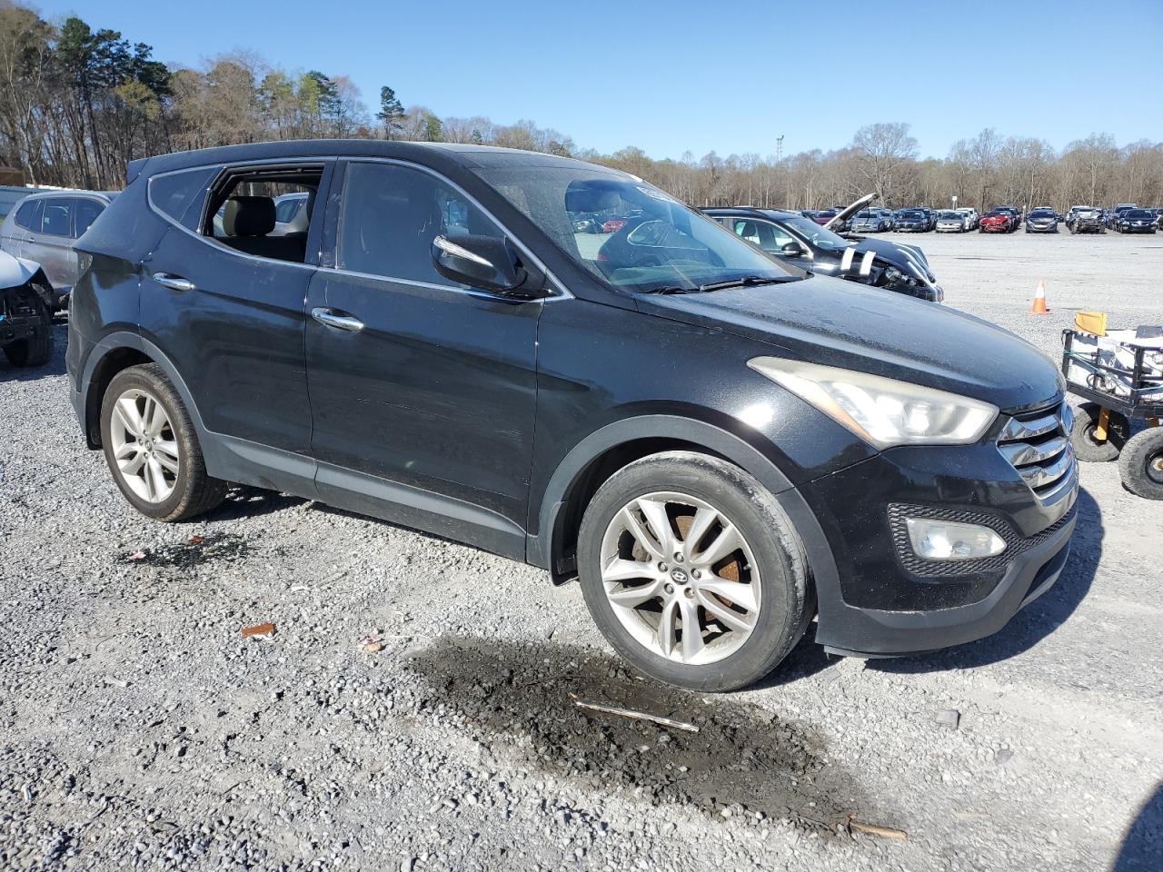 2013 HYUNDAI SANTA FE S - Image 4