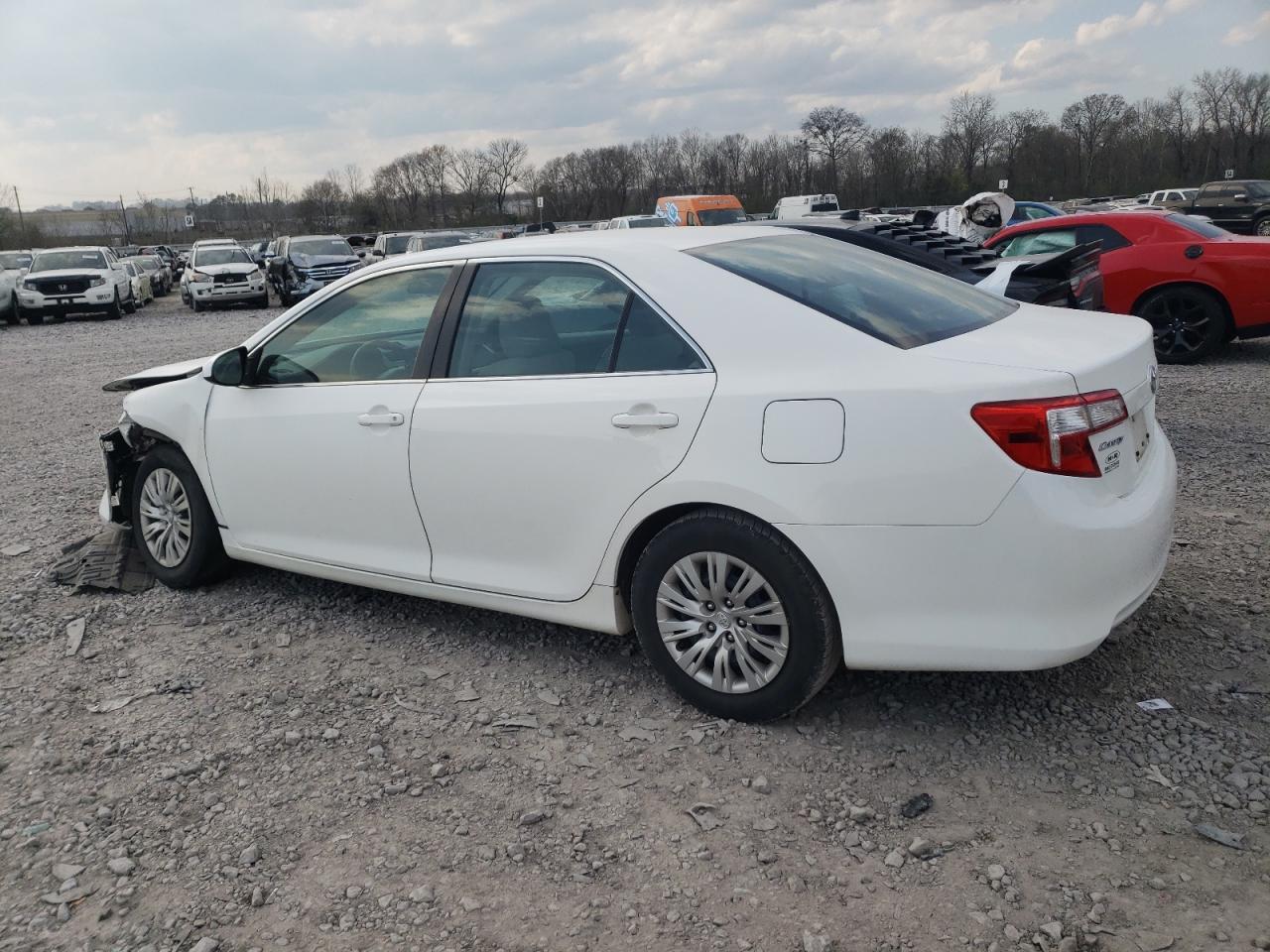 2013 TOYOTA CAMRY L - Image 2